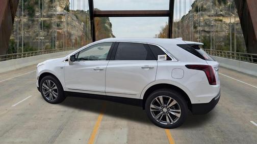Crystal White Tricoat 2026 Cadillac XT5 Premium Luxury