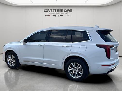 2025 Cadillac XT6 Luxury FWD