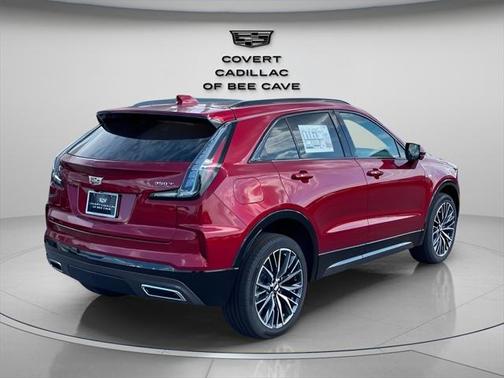 2024 Cadillac XT4 Sport