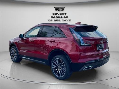 2024 Cadillac XT4 Sport