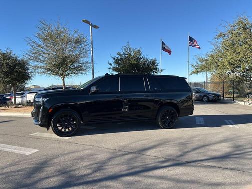 2022 Cadillac Escalade ESV Sport Platinum