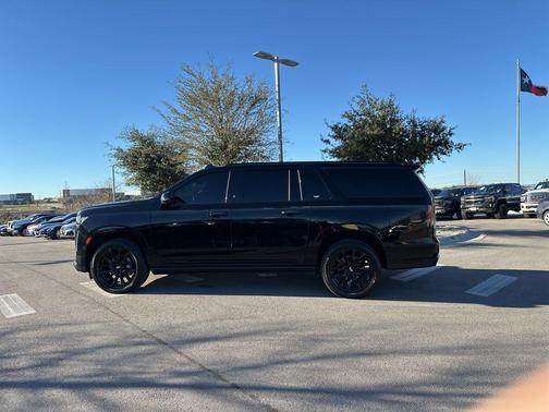 2022 Cadillac Escalade ESV Sport Platinum