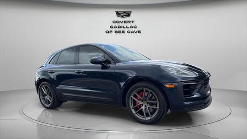2023 Porsche Macan Base