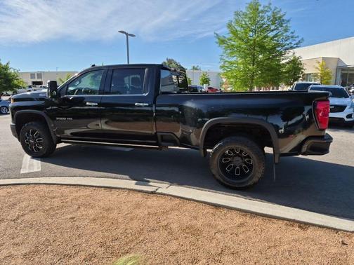 Mosaic Black Metallic 2021 Chevrolet Silverado 3500 High Country