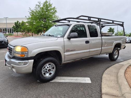 2004 GMC Sierra 2500 SLE H/D Extended Cab