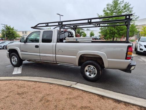 2004 GMC Sierra 2500 SLE H/D Extended Cab