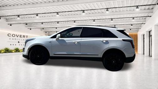 Crystal White Tricoat 2026 Cadillac XT5 Sport