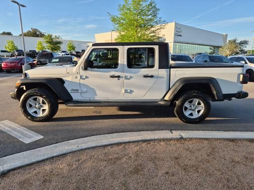 Bright White Clearcoat 2020 Jeep Gladiator Sport S