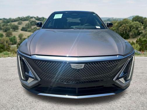 Celestial Metallic 2025 Cadillac LYRIQ Luxury