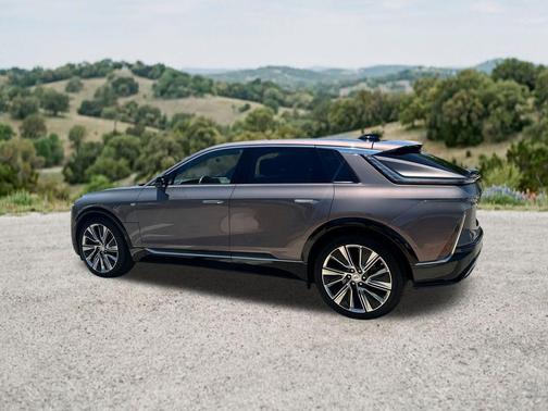 Celestial Metallic 2025 Cadillac LYRIQ Luxury