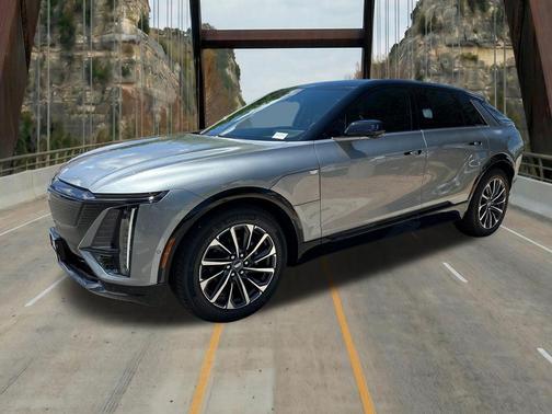 Argent Silver Metallic 2026 Cadillac LYRIQ Premium Sport
