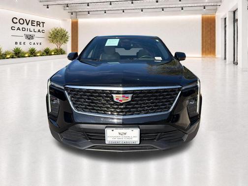 Stellar Black Metallic 2024 Cadillac XT4 Luxury