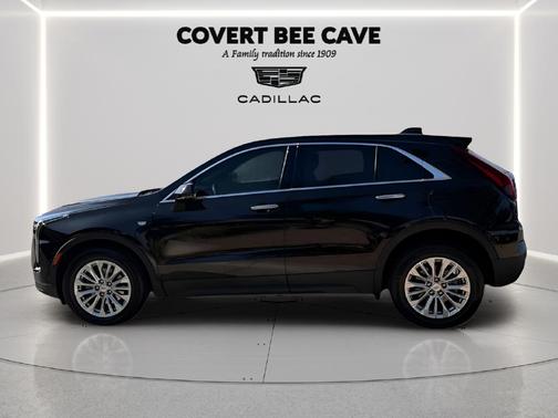 Stellar Black Metallic 2024 Cadillac XT4 Luxury
