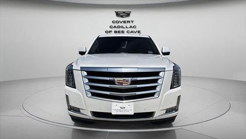 2017 Cadillac Escalade Luxury