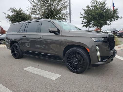 2021 Cadillac Escalade ESV Sport