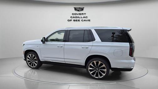 Vibrant White Tricoat 2026 Cadillac Escalade Sport Platinum