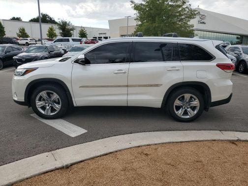 2017 Toyota Highlander Limited