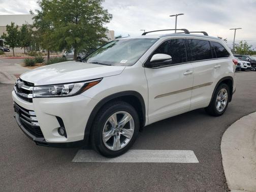 2017 Toyota Highlander Limited