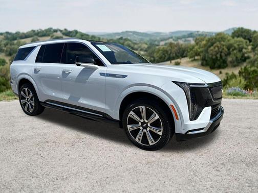 Vibrant White Tricoat 2026 Cadillac Escalade IQL Luxury