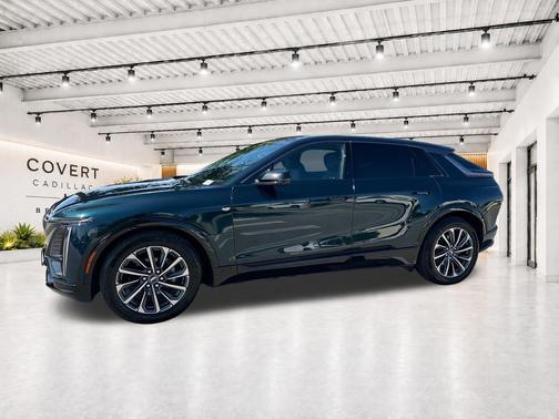 Emerald Lake Metallic 2024 Cadillac LYRIQ Sport