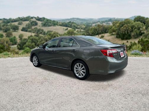 Cypress Pearl 2014 Toyota Camry XLE