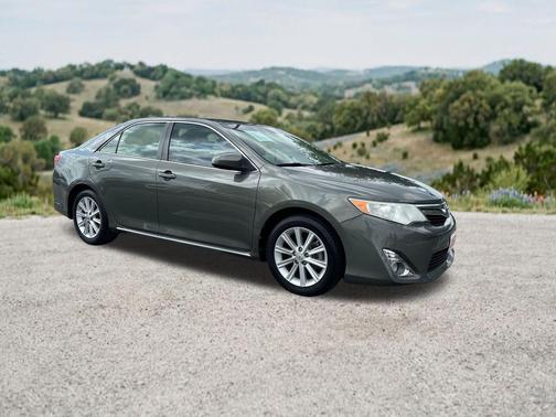 Cypress Pearl 2014 Toyota Camry XLE