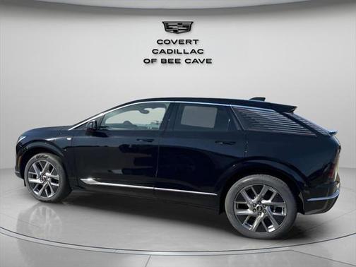 2025 Cadillac OPTIQ Luxury