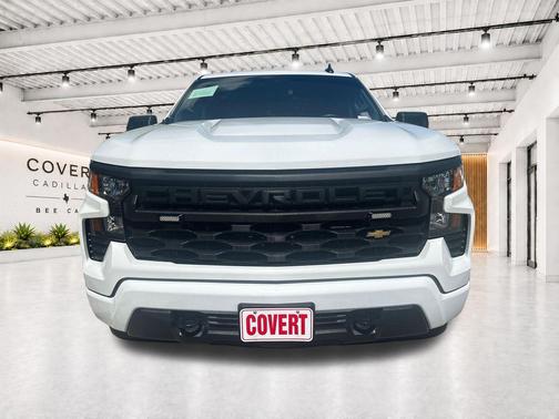 Summit White 2024 Chevrolet Silverado 1500 Custom