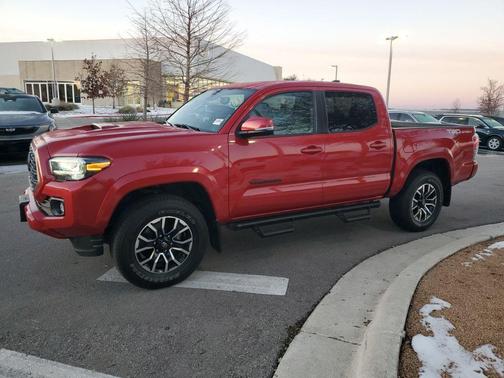 2022 Toyota Tacoma TRD Sport
