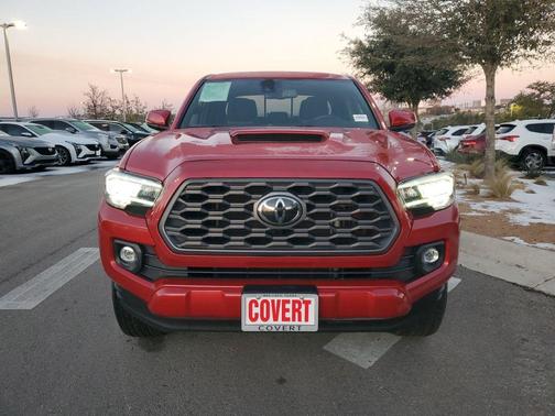 2022 Toyota Tacoma TRD Sport