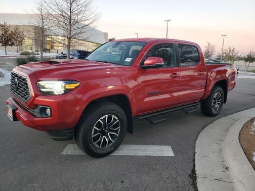 2022 Toyota Tacoma TRD Sport