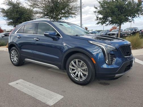 2019 Cadillac XT4 Premium Luxury