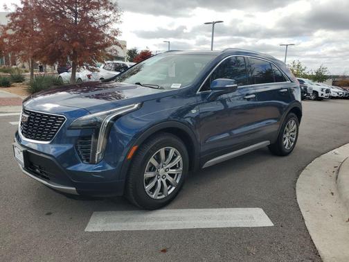 2019 Cadillac XT4 Premium Luxury