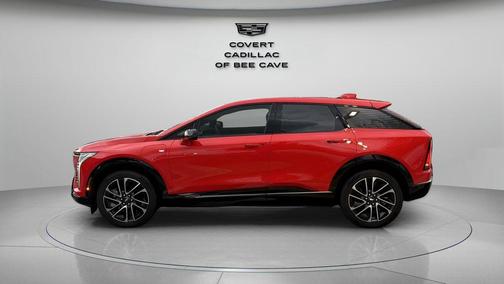 2025 Cadillac OPTIQ Sport 2 AWD