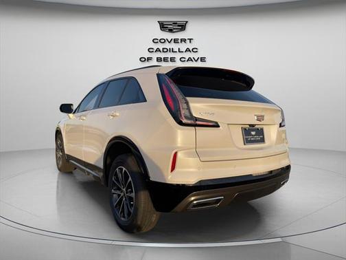 2025 Cadillac XT4 Sport