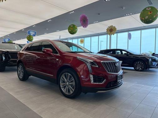 2026 Cadillac XT5 Premium Luxury