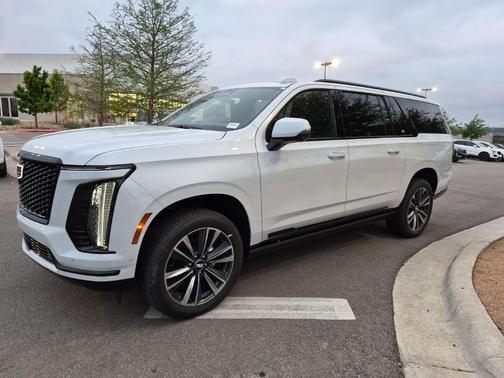 Vibrant White Tricoat 2026 Cadillac Escalade ESV Sport