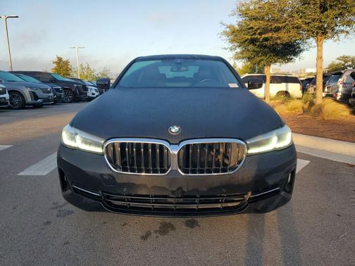 2021 BMW 530 530i
