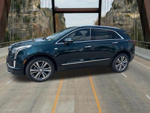 Emerald 2026 Cadillac XT5 Premium Luxury