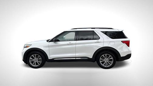 Star White Metallic Tri-Coat 2020 Ford Explorer XLT