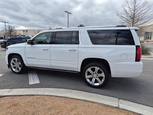 2017 Chevrolet Suburban Premier