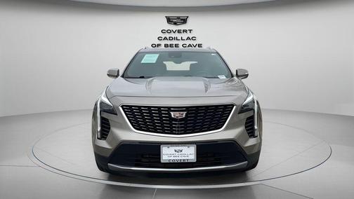 2022 Cadillac XT4 Premium Luxury