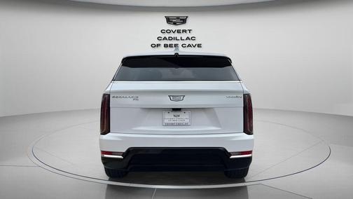 2025 Cadillac Escalade IQ Luxury 2