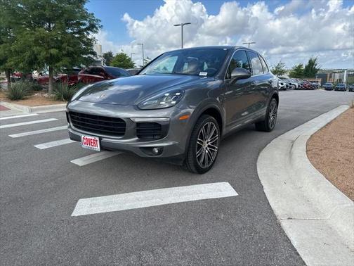 2016 Porsche Cayenne Base