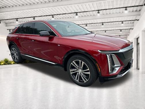 Radiant Red Tintcoat 2026 Cadillac LYRIQ Luxury