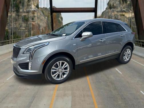 Argent Silver Metallic 2026 Cadillac XT5 Luxury