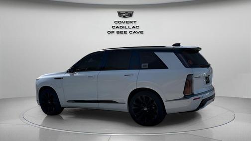 Vibrant White Tricoat 2026 Cadillac VISTIQ Platinum