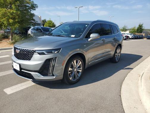 2023 Cadillac XT6 Premium Luxury FWD