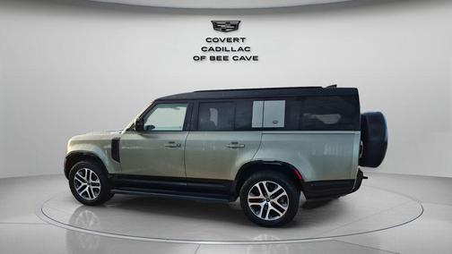 2024 Land Rover Defender 130 P400 X-Dynamic SE