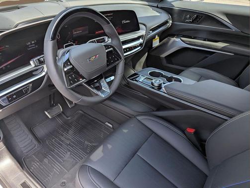 2026 Cadillac LYRIQ V